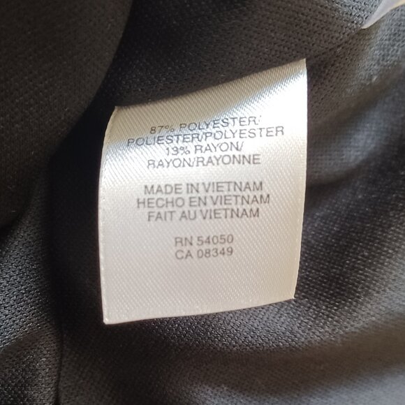 Sleeveless Evan Picone dress. Very flattering. - Picture 4 of 6